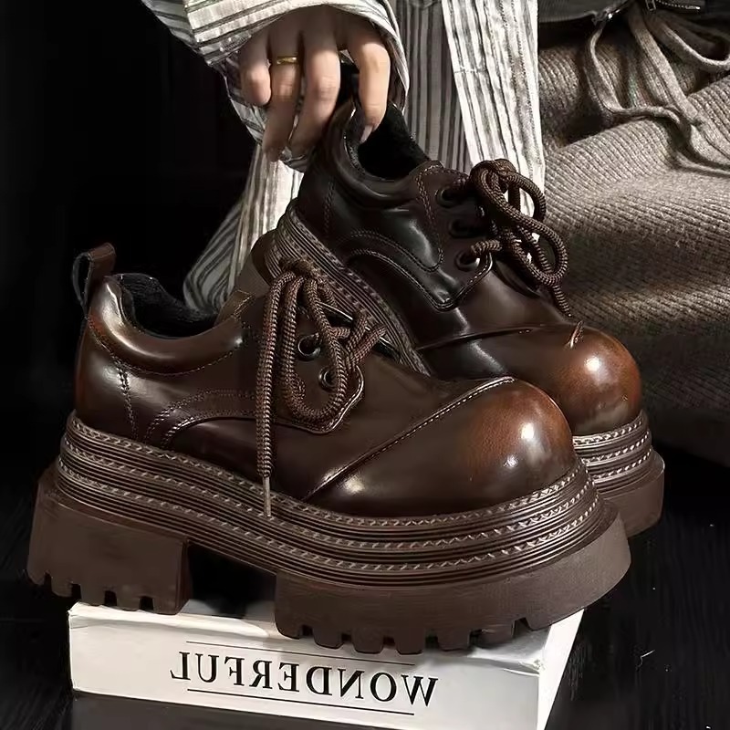 Leather Shoe Polish - Mocassini retrò in stile britannico per
