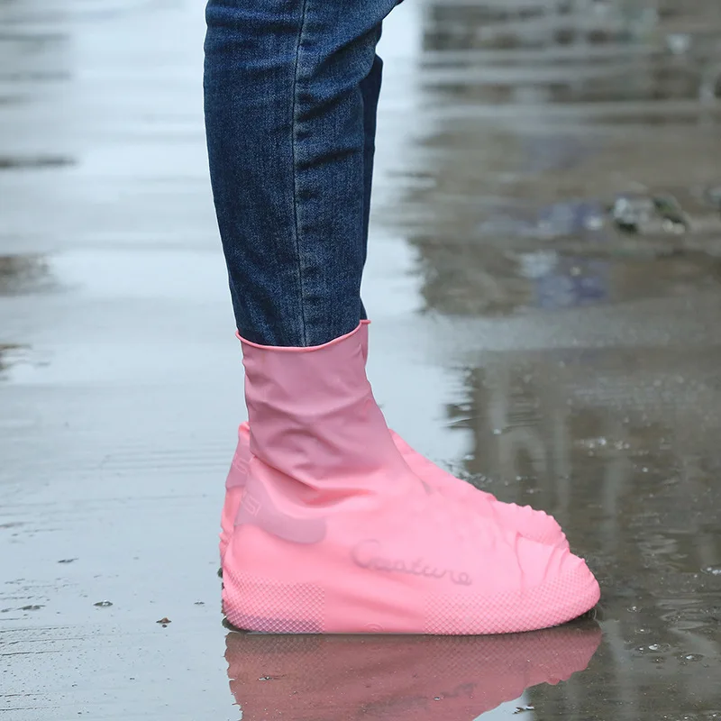 Stivali da pioggia copriscarpe - Sneaker Protector recensione e prezzo